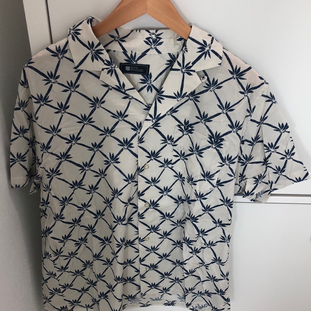 Reyn Spooner button front classic fit shirt in cotton
